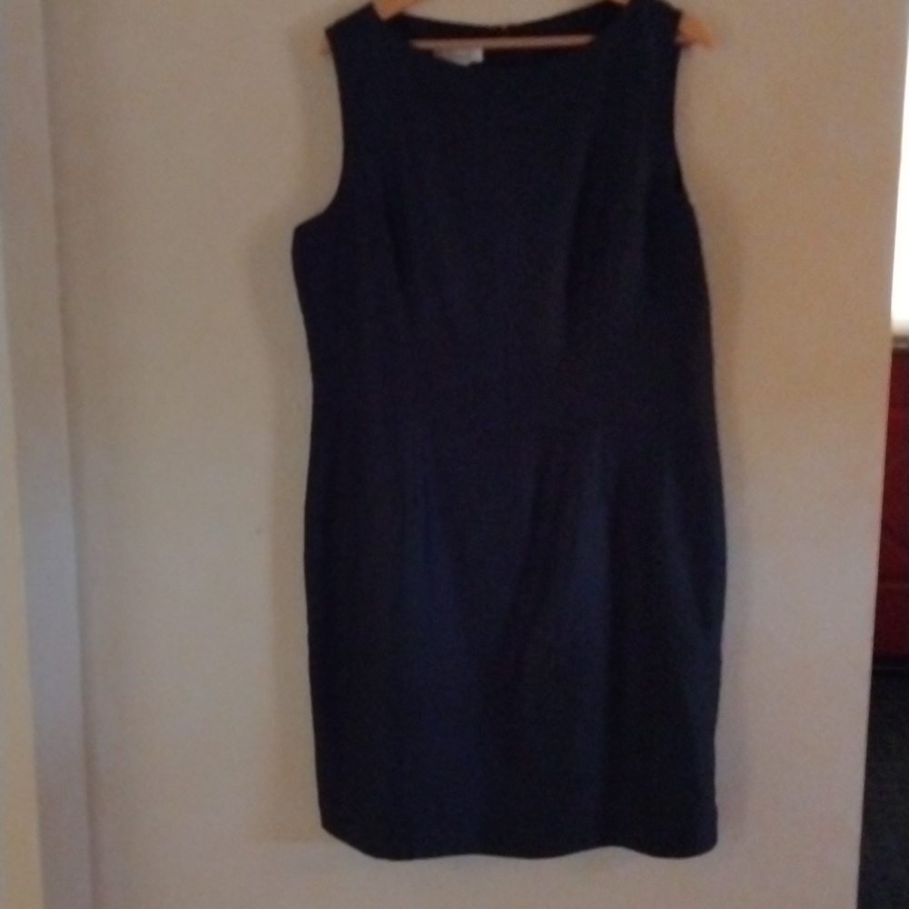 Savannah 100% Silk Sleeveless Dress Size 14